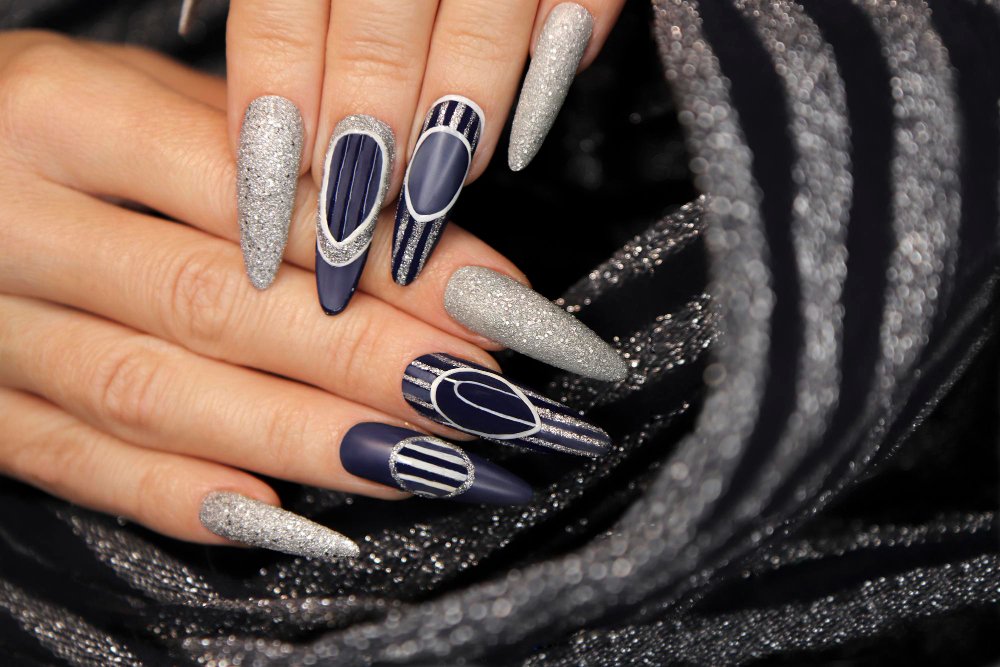 manicure-long-shaped-nails-with-blue-silver-top-coating